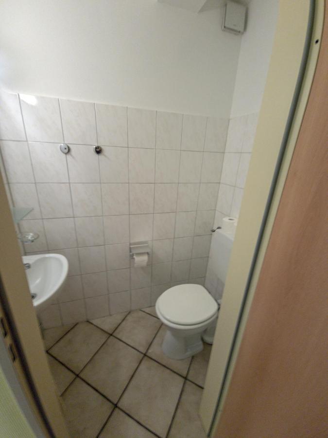 Wölfersheim Pension Und Ferienwohnungen Bachmann מראה חיצוני תמונה