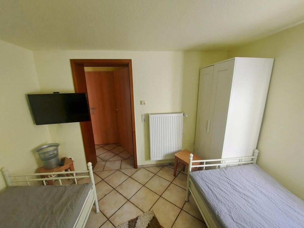 Wölfersheim Pension Und Ferienwohnungen Bachmann מראה חיצוני תמונה